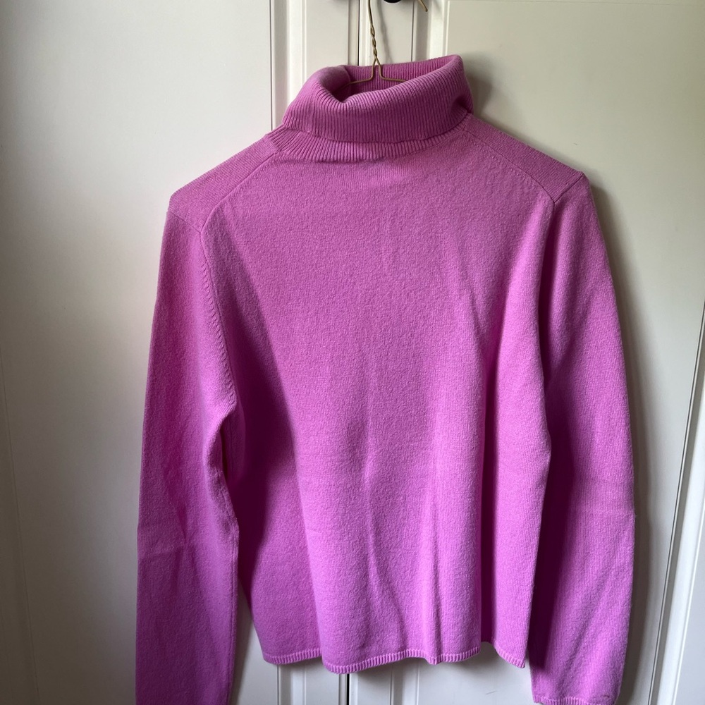 Women’s turtleneck